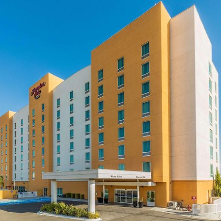 Hotel Hampton By Hilton Queretaro Tecnologico Exteriér fotografie