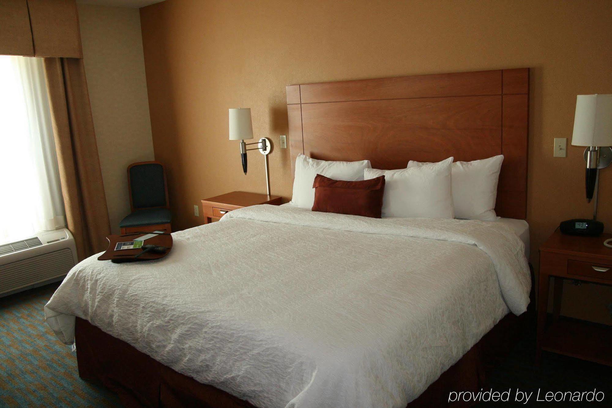Hotel Hampton By Hilton Queretaro Tecnologico Pokoj fotografie