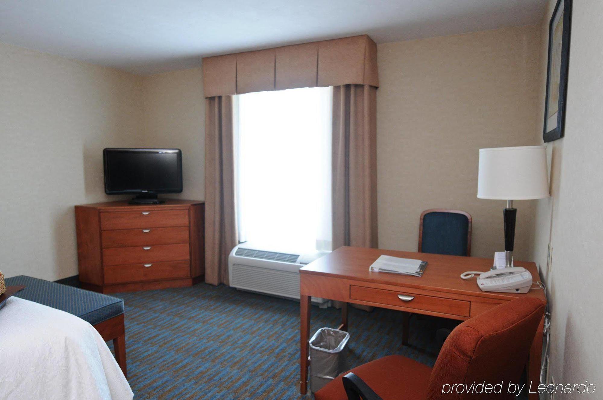Hotel Hampton By Hilton Queretaro Tecnologico Pokoj fotografie
