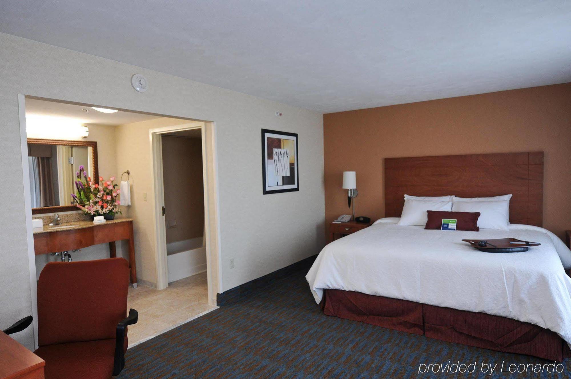 Hotel Hampton By Hilton Queretaro Tecnologico Pokoj fotografie