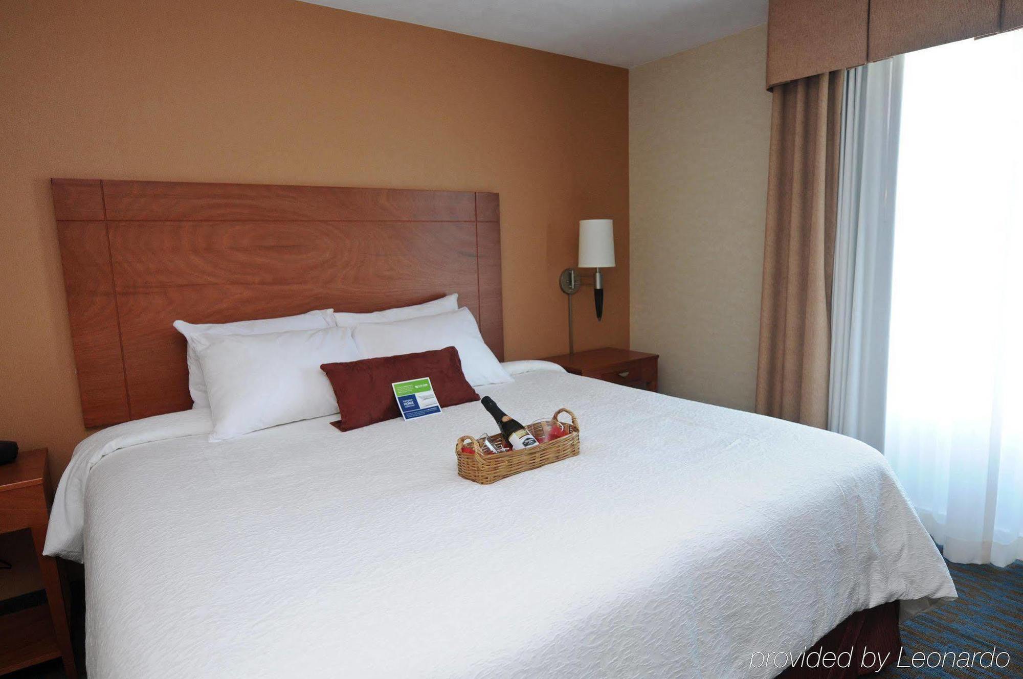Hotel Hampton By Hilton Queretaro Tecnologico Pokoj fotografie